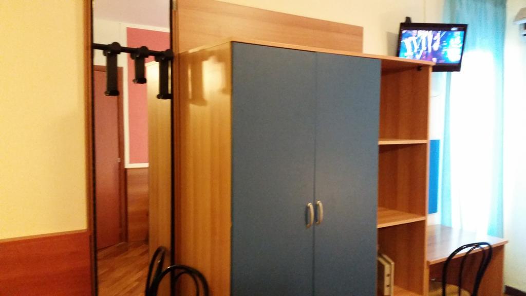 Augusta Albergo B&B 카모글리 외부 사진