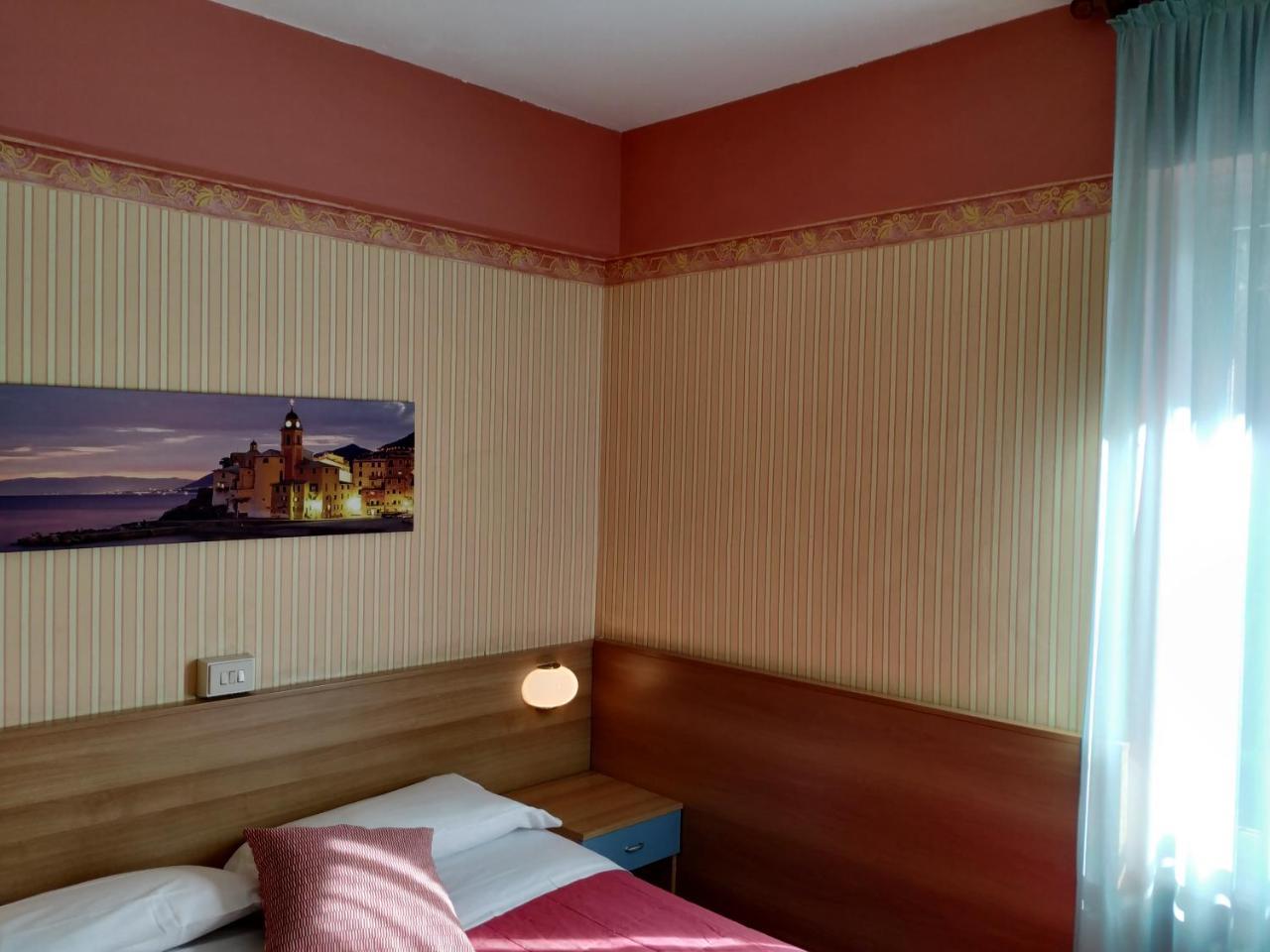 Augusta Albergo B&B 카모글리 외부 사진